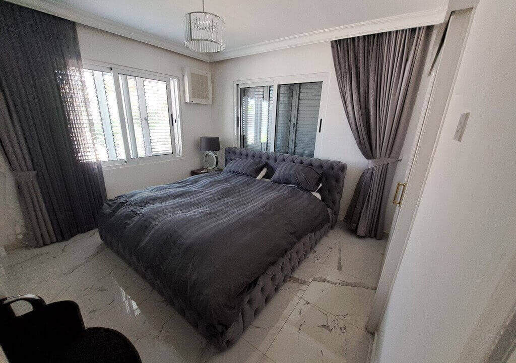 Catalkoy Seaview Villa with Annex 5 Bed - North Cyprus Property U7