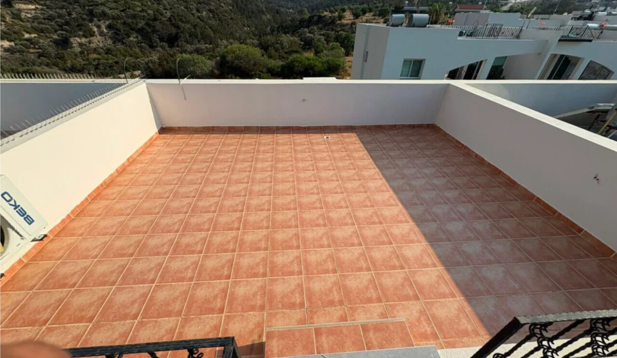 Bahceli Hillside Seaview Penthouse 2 Bed O4