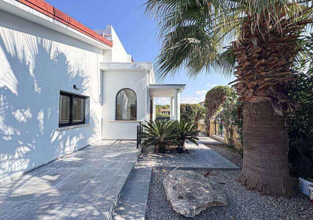 Catalkoy Luxury Seaview Palms Villa 3 Bed - North Cyprus Property A14