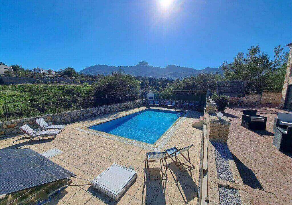 Catalkoy Panorama Triplex Luxury Villa 4 Bed - North Cyprus Property 10