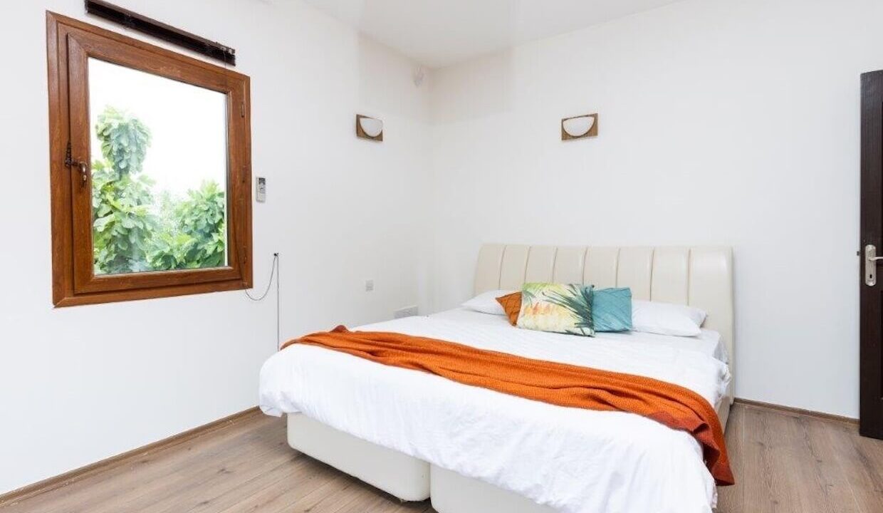 Bellapais Luxury Seaview Villa 4 Bed - North Cyprus Property 2