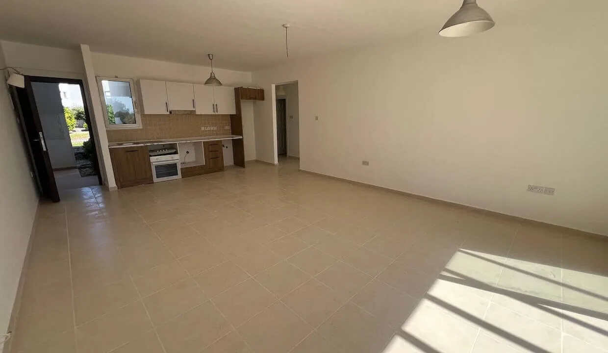 Tatlisu hillside Garden apartment 3 Bed - North Cyprus Property 12