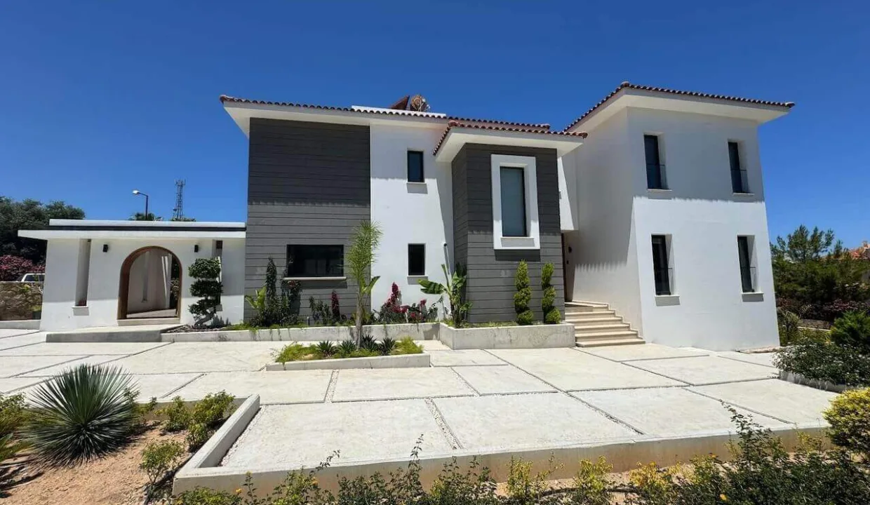 Esentepe Coast Seaview Luxury Villa 5 Bed - North Cyprus Property 16