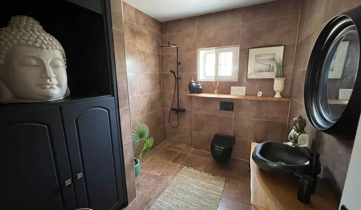 Alsancak Hillside Luxury Residence 5 Bed - North Cyprus Property 46
