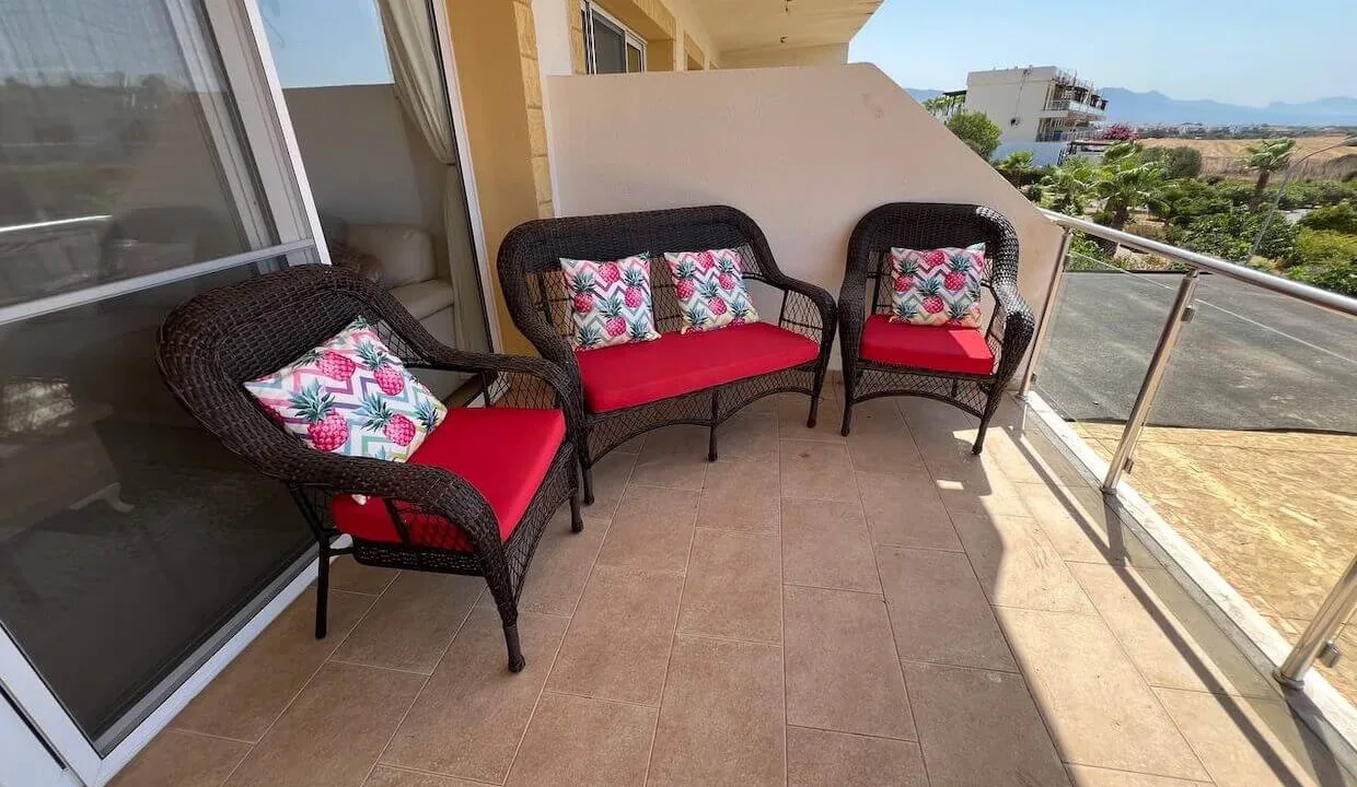Tatlisu Marina Sea View Apartment 2 Bed - North Cyprus Property 16