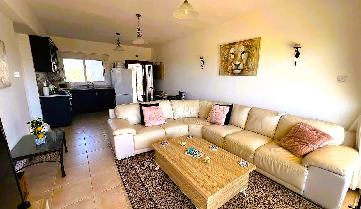 Tatlisu Marina Sea View Apartment 2 Bed - North Cyprus Property 6