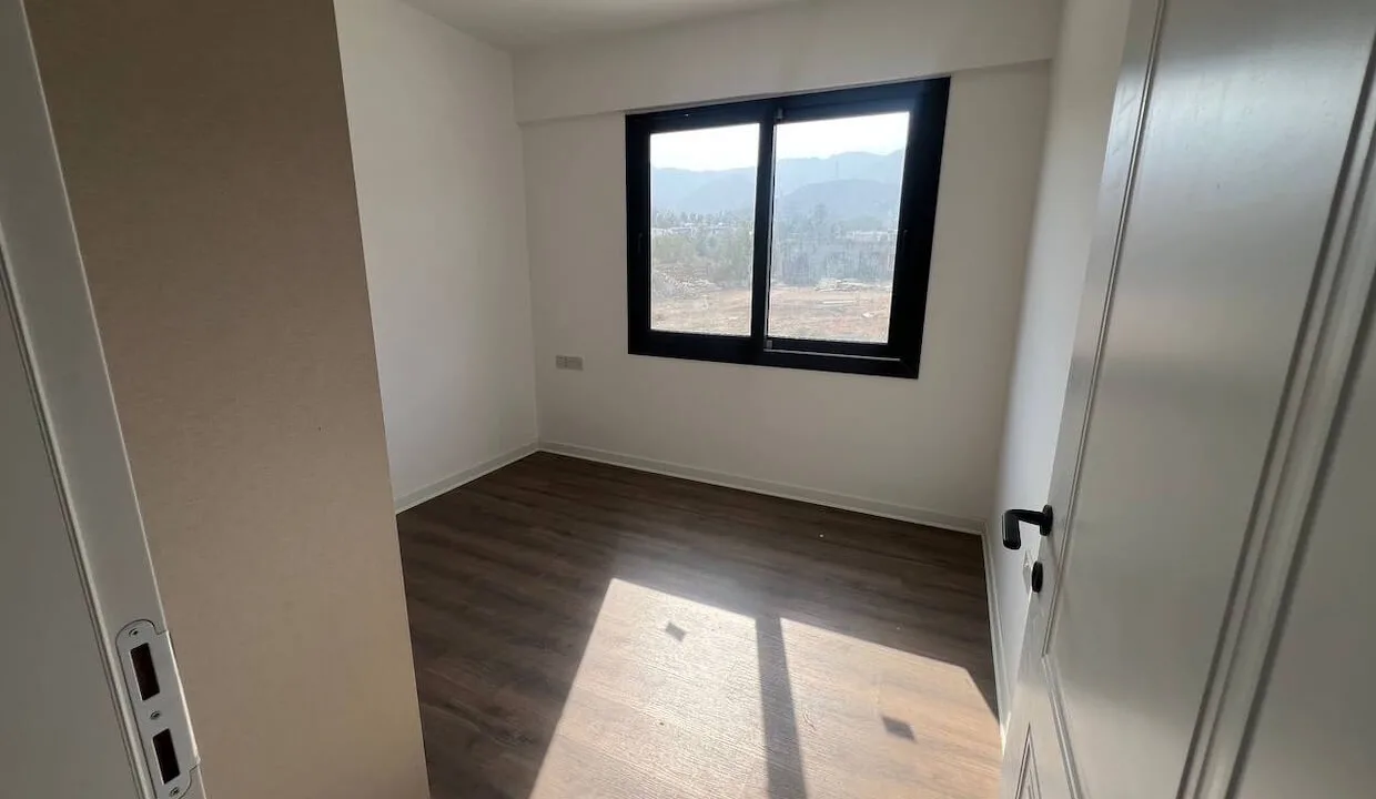 Alsancak Modern Mountain View Apartment 2 Bed - North Cyprus Property 7