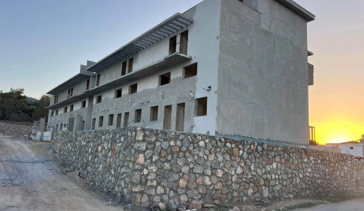 Bahceli Seaview Ground Floor Duplex Apartment 1 Bed - North Cyprus Property C1