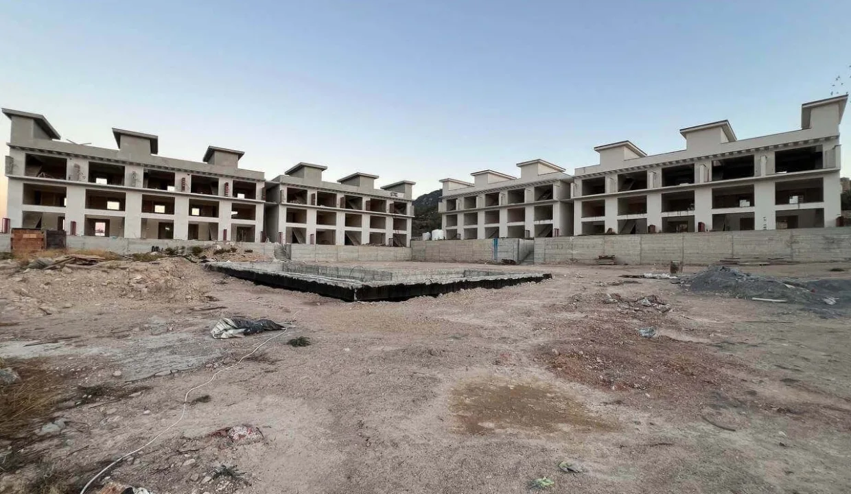 Bahceli Seaview Ground Floor Duplex Apartment 1 Bed - North Cyprus Property C9