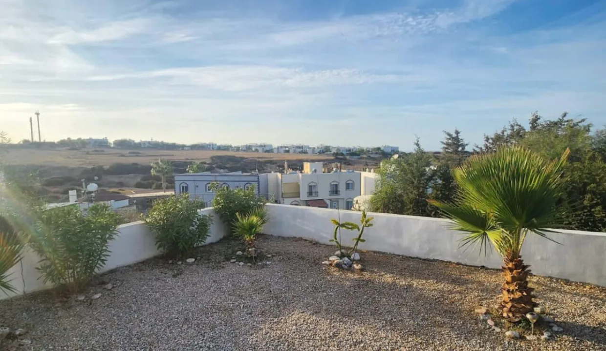 Bahceli Bay Beachfront Luxury Villa 3 Bed - North Cyprus Property 19