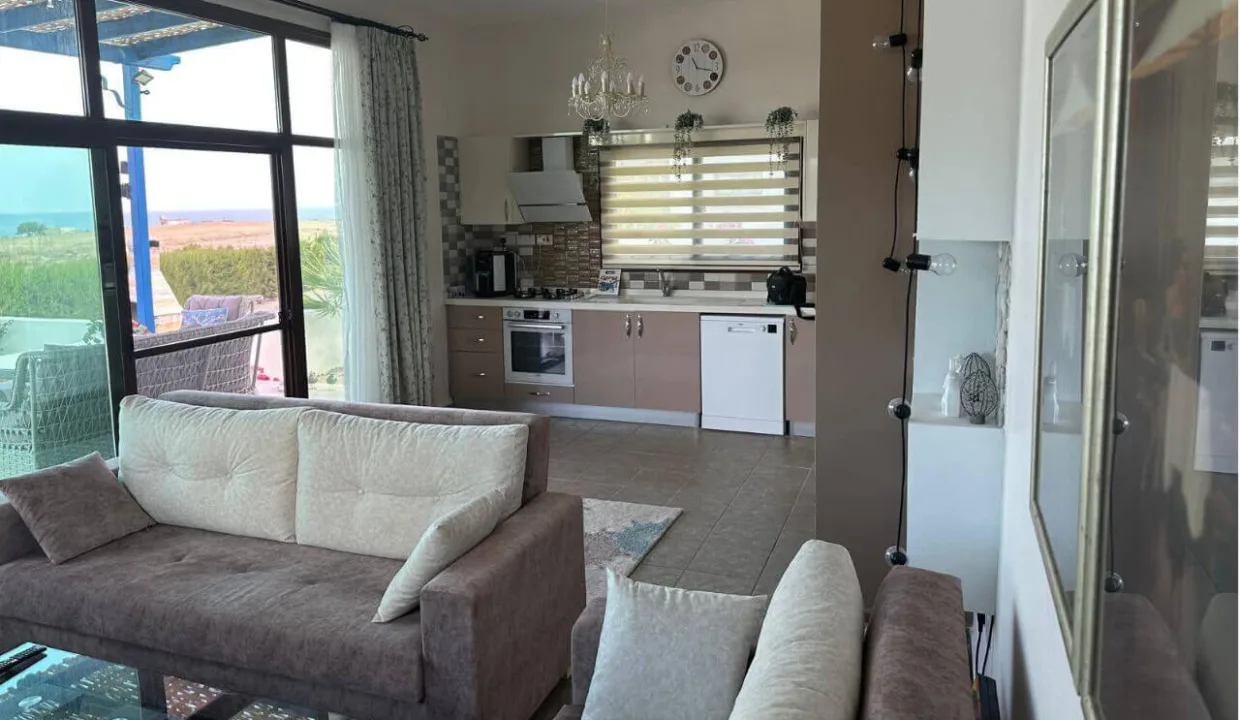 Bahceli Bay Beachfront Luxury Villa 3 Bed - North Cyprus Property 24