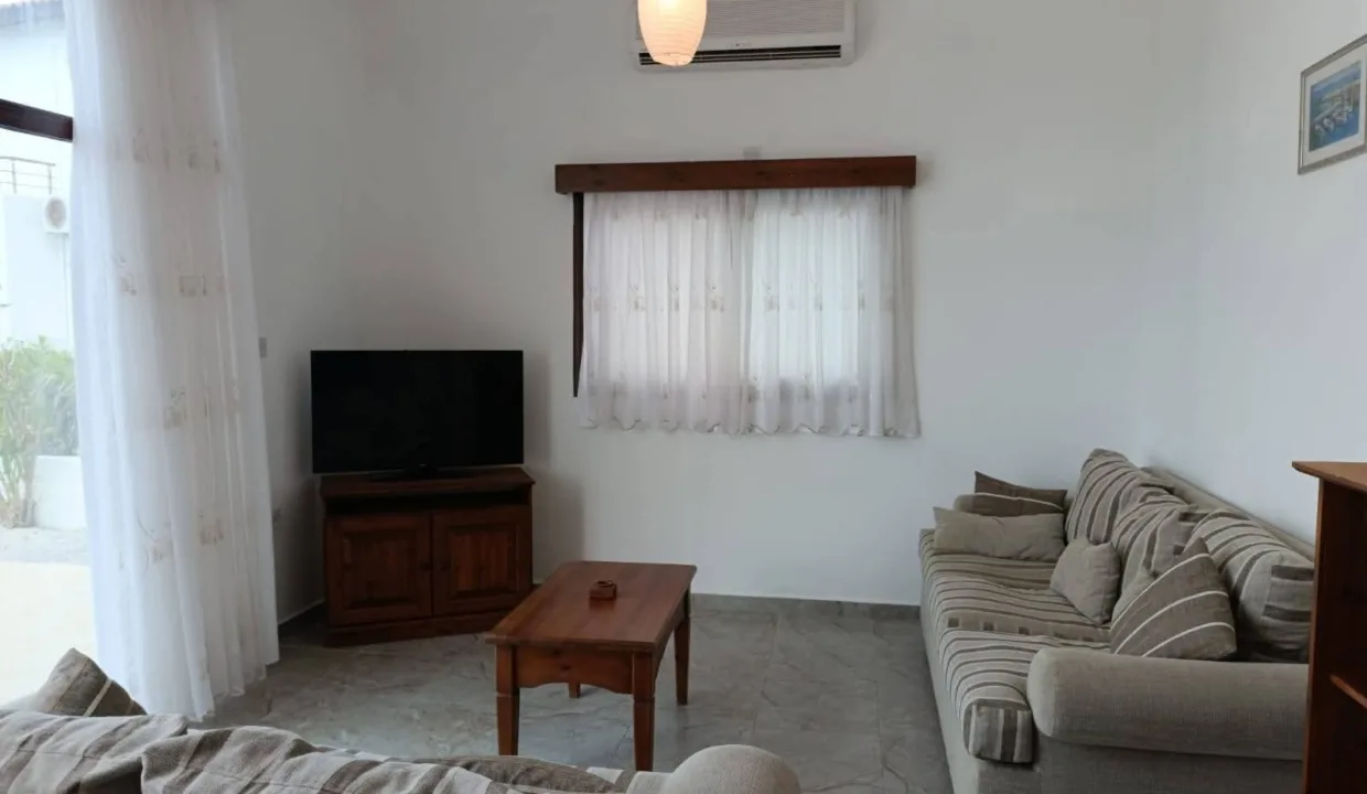 Bahceli Bay Beachfront Villa 3 Bed - North Cyprus Property 5