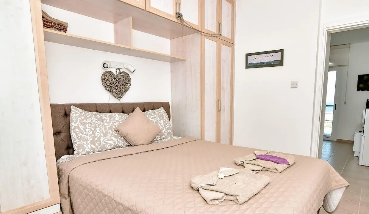 Bahceli Coast Frontline Penthouse 2 Bed - North Cyprus Property 11