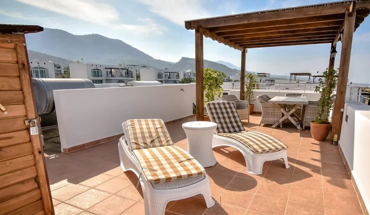 Bahceli Coast Frontline Penthouse 2 Bed - North Cyprus Property 15