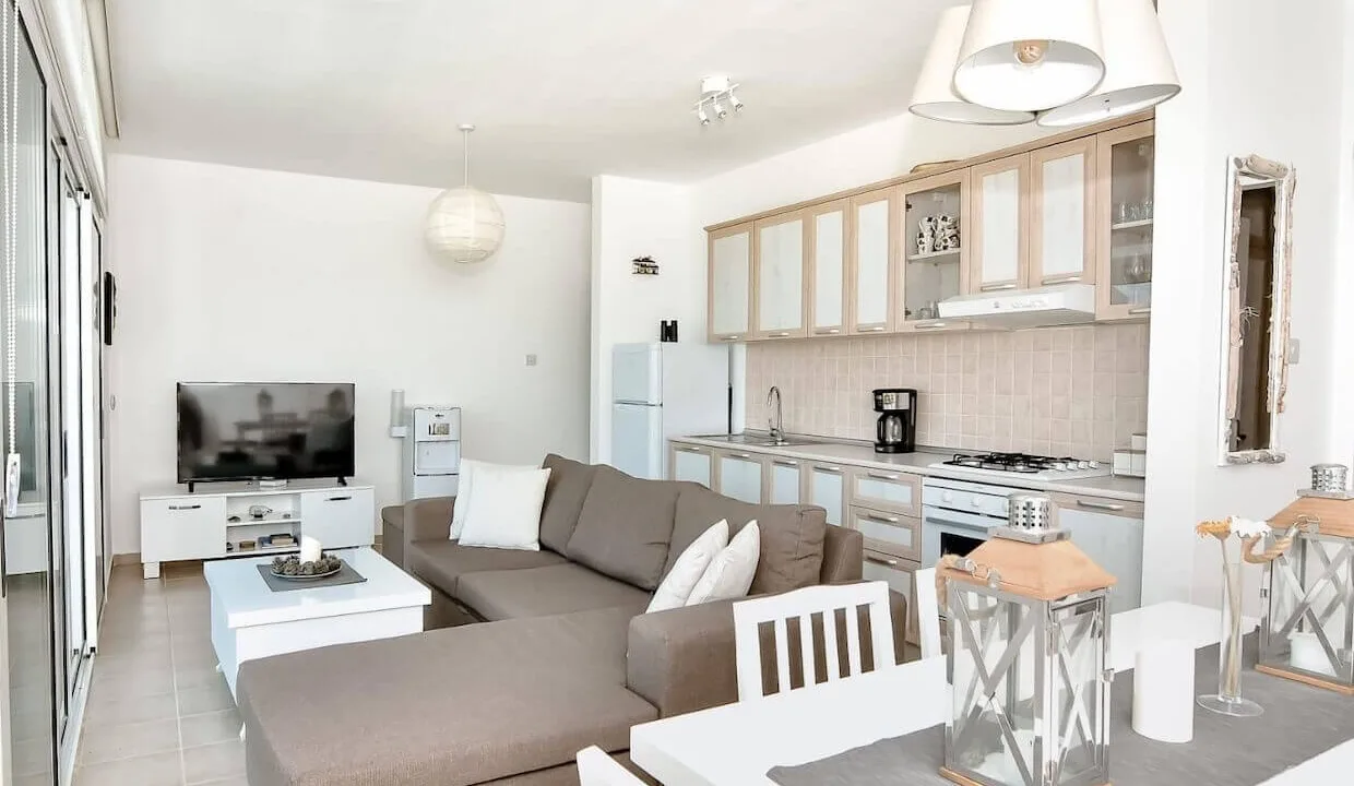 Bahceli Coast Frontline Penthouse 2 Bed - North Cyprus Property 4
