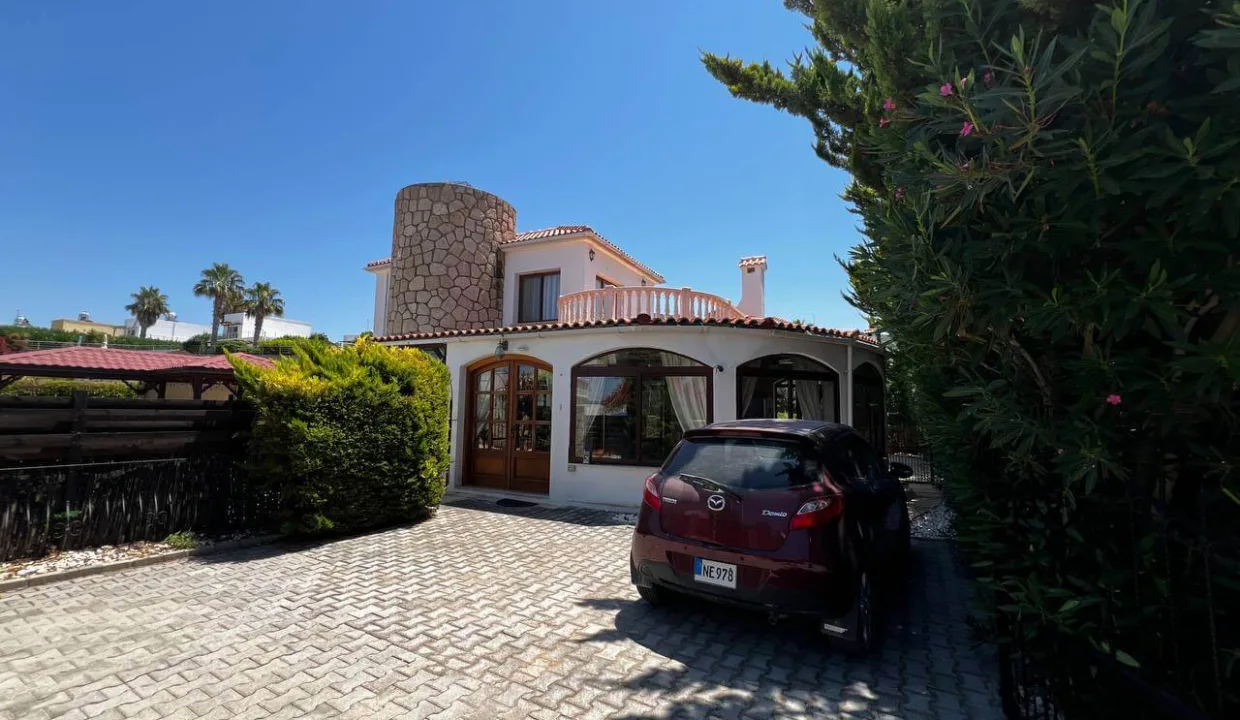 Kucuk Erenkoy Seaview Villa 3 Bed - North Cyprus Property 1