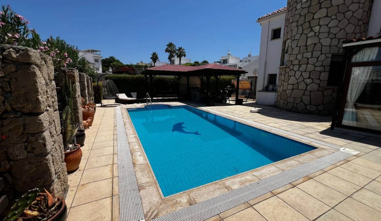Kucuk Erenkoy Seaview Villa 3 Bed - North Cyprus Property 11