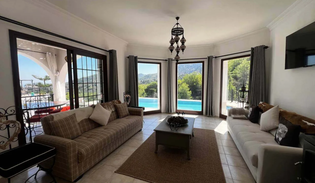 Alsancak Seaview Panaroma Villa 4 Bed - North Cyprus Property 11