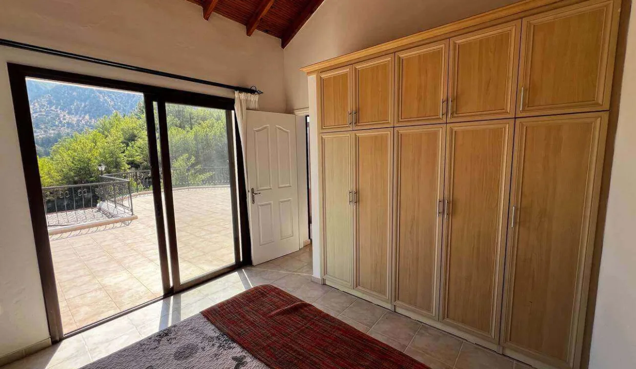 Alsancak Seaview Panaroma Villa 4 Bed - North Cyprus Property 31