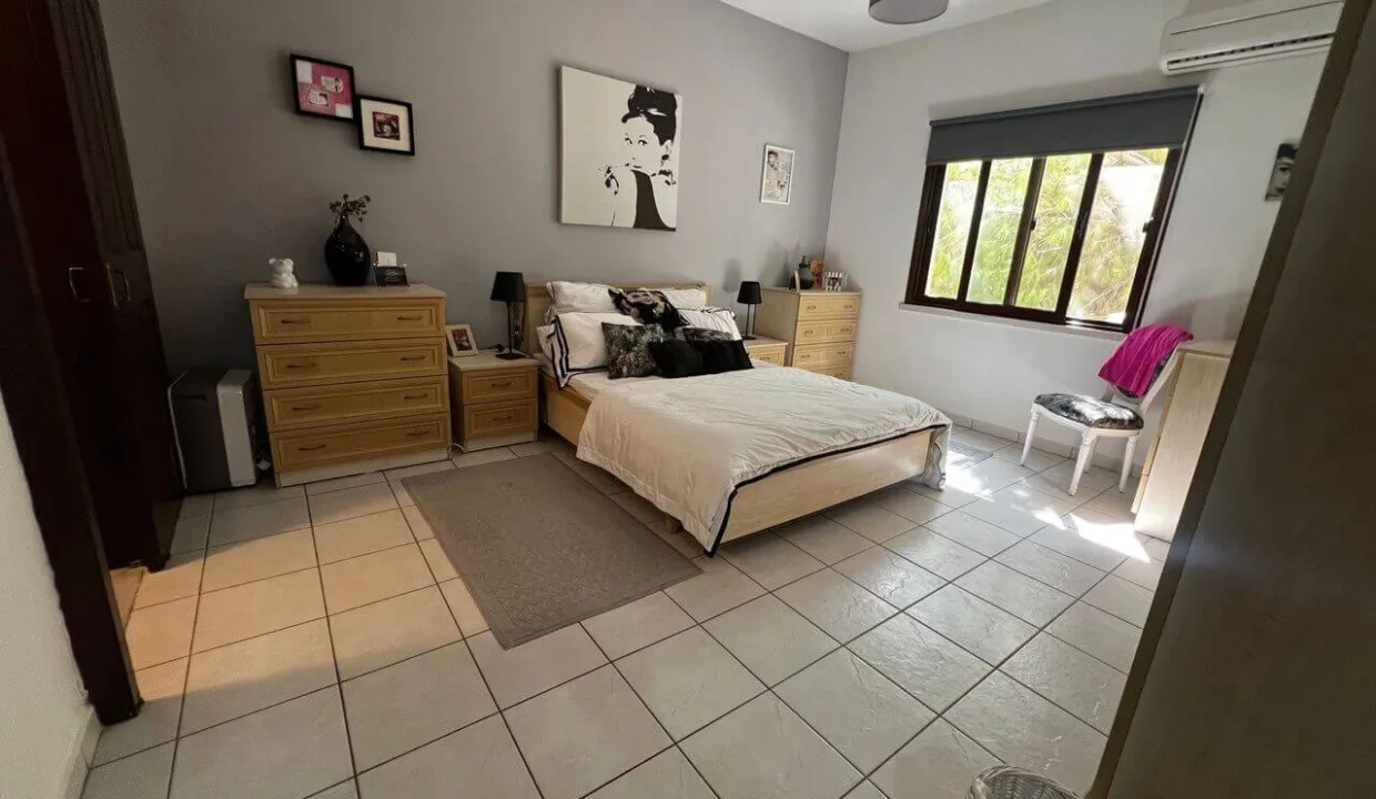 Kucuk Erenkoy Frontline Seaview Apartment 3 Bed - North Cyprus Property 16