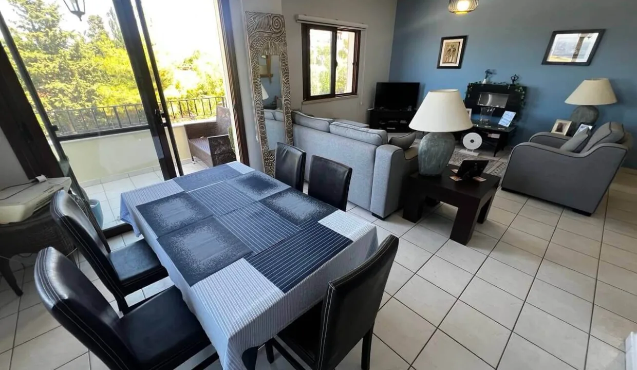 Kucuk Erenkoy Frontline Seaview Apartment 3 Bed - North Cyprus Property 24