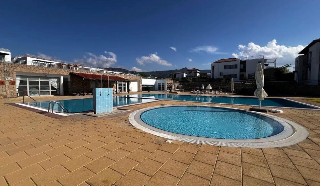 Tatlisu Bay Seafront Apartment 1 Bed - North Cyprus Property 14