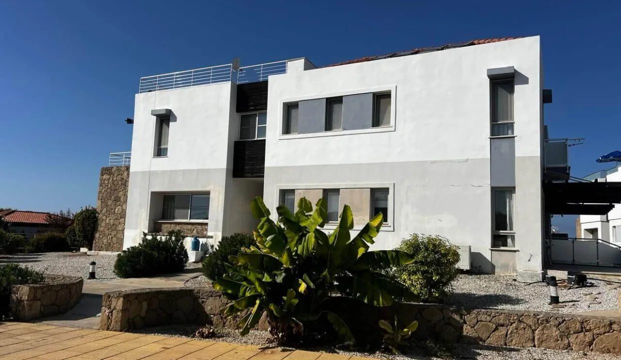 Tatlisu Bay Seafront Apartment 1 Bed - North Cyprus Property 15