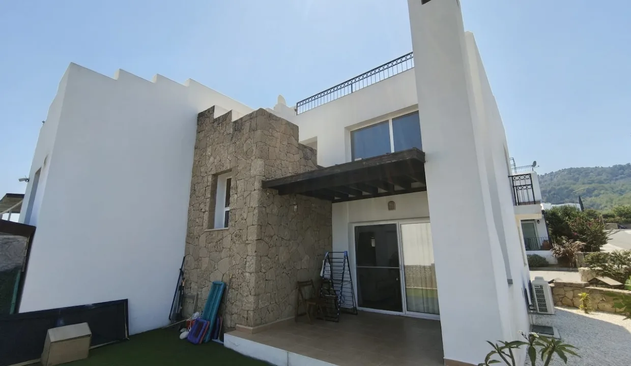 Karsiyaka Semi-Detached Seaview Home 3 Bed - North Cyprus Property 10