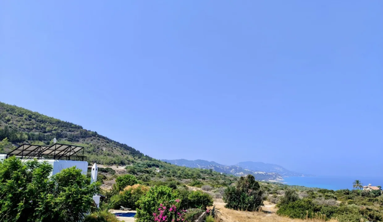 Karsiyaka Semi-Detached Seaview Home 3 Bed - North Cyprus Property 11