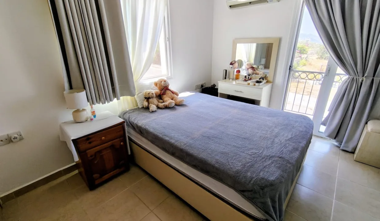 Karsiyaka Semi-Detached Seaview Home 3 Bed - North Cyprus Property 17