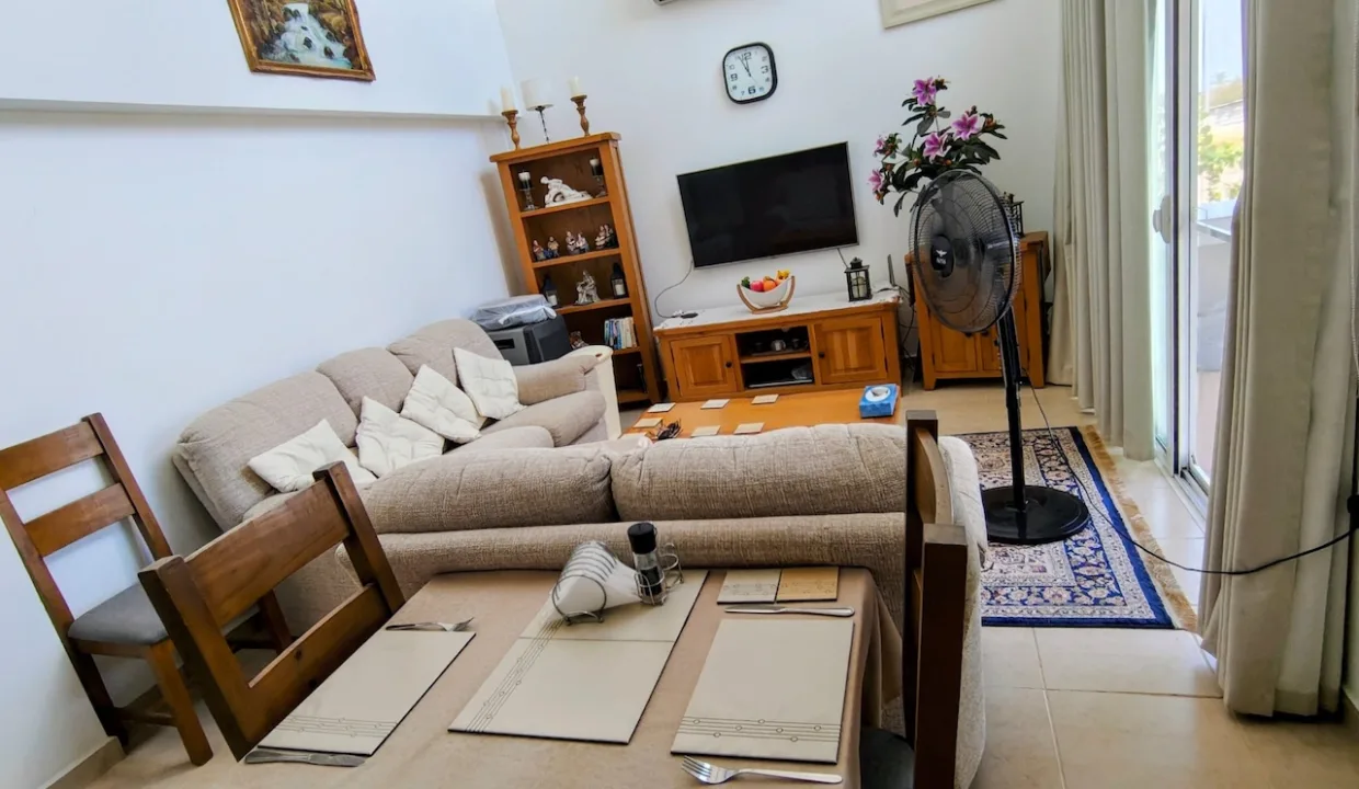 Karsiyaka Semi-Detached Seaview Home 3 Bed - North Cyprus Property 21
